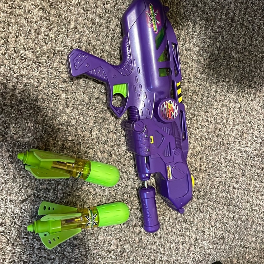 Water rocket launcher